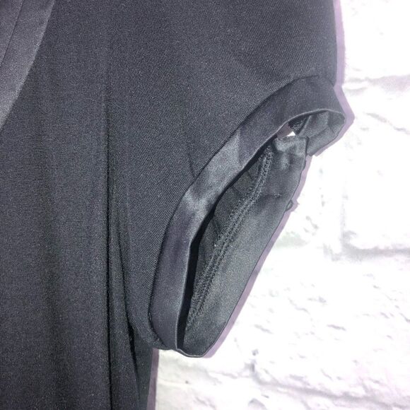 The limited short sleeve blouse - Picture 6 of 7